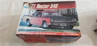 AMT ERTL 19711:25 Scale Model Duster 340