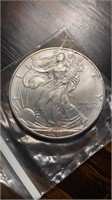 US Coins 2001 Uncirculated Silver Eagle