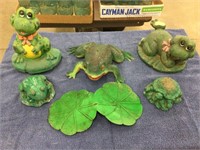 Set of decorative garden frogs