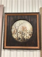 Two vintage photos in frames