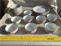 Noritake Saucer Plate Set