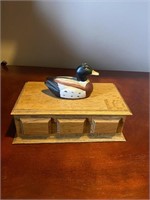 Duck box