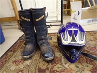 Racing Helmet W/Boots Size 10 MSR