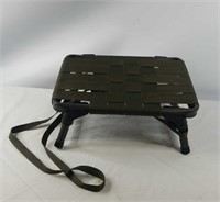 Collapsible seat / rest