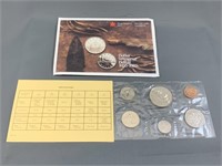 1985 Silver Dollar Voyageur Coin Set