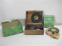 Vtg Thorens Switzerland Music Box w/ 9 Song Discs