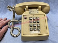 1980s telephone (push button)