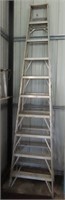 10' ALUMINUM STEP LADDER