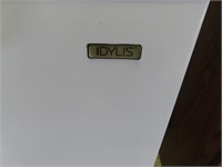 IDYLIS CREST FREEZER