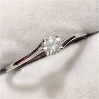 $1660 10K Diamond(0.23(I-2)ct) Ring Size 6.5