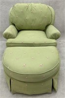 Craftsmaster Upholstered Club Chair w/Ottoman