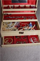 JEWELRY BOX & CONTENTS