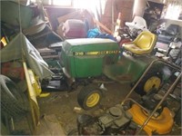 John deere 316 with blade runs