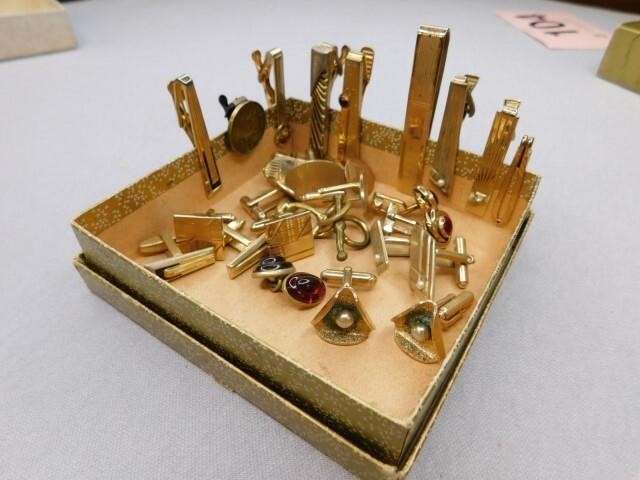2nd Amendment tools - Estate Gold & Men's Jewelry - Knives
