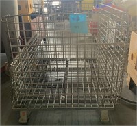 Used Nashville Wire  40" Long x 32" Wide x 34-1/2"