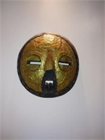 Beautifully crafted African mask