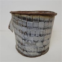 Purina 1 Gallon Dry Measure Galvanized Bucket