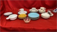 ASSORTMENT OF DISHES, INCLUDING 3 FIESTA WARE