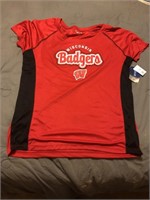 New Campus Lifestyle Wisconsin Badgers Shirt - 2XL
