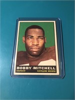 1961 Topps #70 Bobby Mitchell – Cleveland Browns W