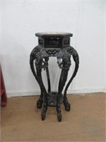 CARVED WOODEN ORIENTAL PLANT STAND