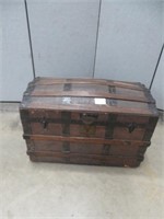 SLOTTED WOODEN DOME TOP STORAGE CHEST