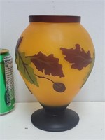 Vieux vase en verre