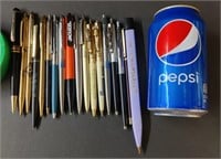 Lot de stylos - Lot of pens