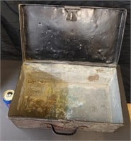 Boîte en métal vintage - Vintage metal box