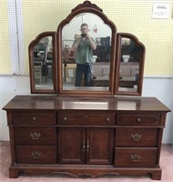 American Drew Dresser w/Mirror