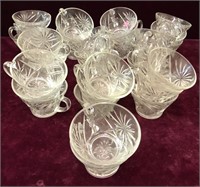 Set of 32 Punch Cups