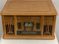 Vintage Style AM/FM Record Player