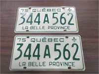 PAIR OF 1975 QUEBEC LICENSE PLATES