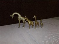 4 Brass Giraffe's