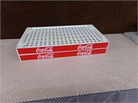 2 Coca Cola trays