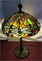 Quoizel Dragonfly Tiffany Style lamp