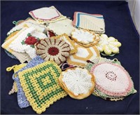 80’s Tin of Lg Pile of Vntg Crocheted Pot Holders