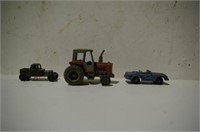 Lot of 3 Small Toys