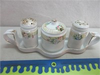 SWEET VINTAGE SALT/PEPPER/CONDIMENT SET