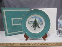 Avon Christmas Plate 1978 in box