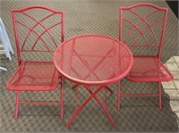 Red Metal Bistro Table w/ (2) Chairs