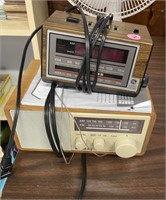 2 RADIO'S