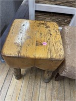 VINTAGE FOOT STOOL