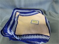 (11) Crochet Place Mats