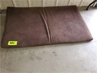 BROWN PET BED