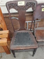 ANTIQUE T BACK STYLE WOOD DINING CHAIR