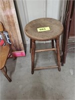 SMALL WOOD STOOL- MISSING 1 RUNG