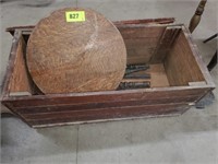 WOOD BOX WITH LID & ROUND TABLE & LEGS