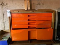 Adventure Tackle Box 5 drawer w/contents