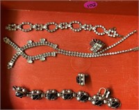 Necklace & Earrings & Bracelet & Earrings